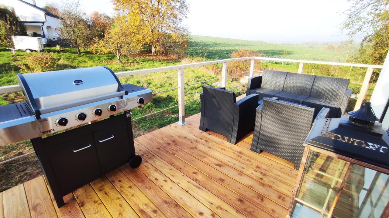 Ranch 66 - Moderni Tiny House Black Swallow Ve Stylu Route 66 Se Saunou A Bazenem Tršice 外观 照片