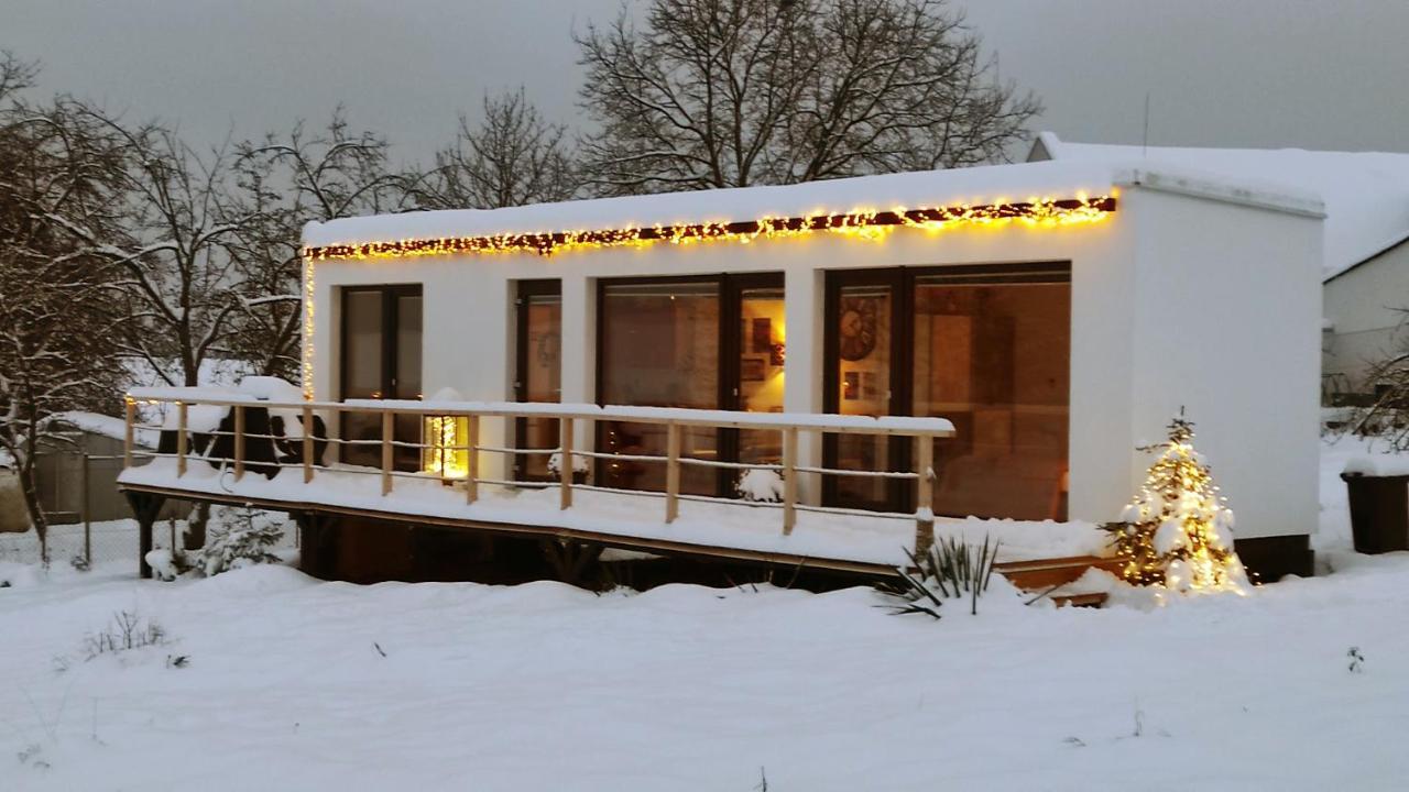 Ranch 66 - Moderni Tiny House Black Swallow Ve Stylu Route 66 Se Saunou A Bazenem Tršice 外观 照片